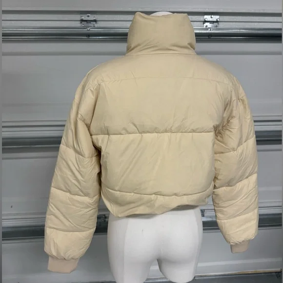 Cropped Puffer Jacket Beige Cream XS | Lightweight Bubble Jacket Zip Up - Picture 2 of 3